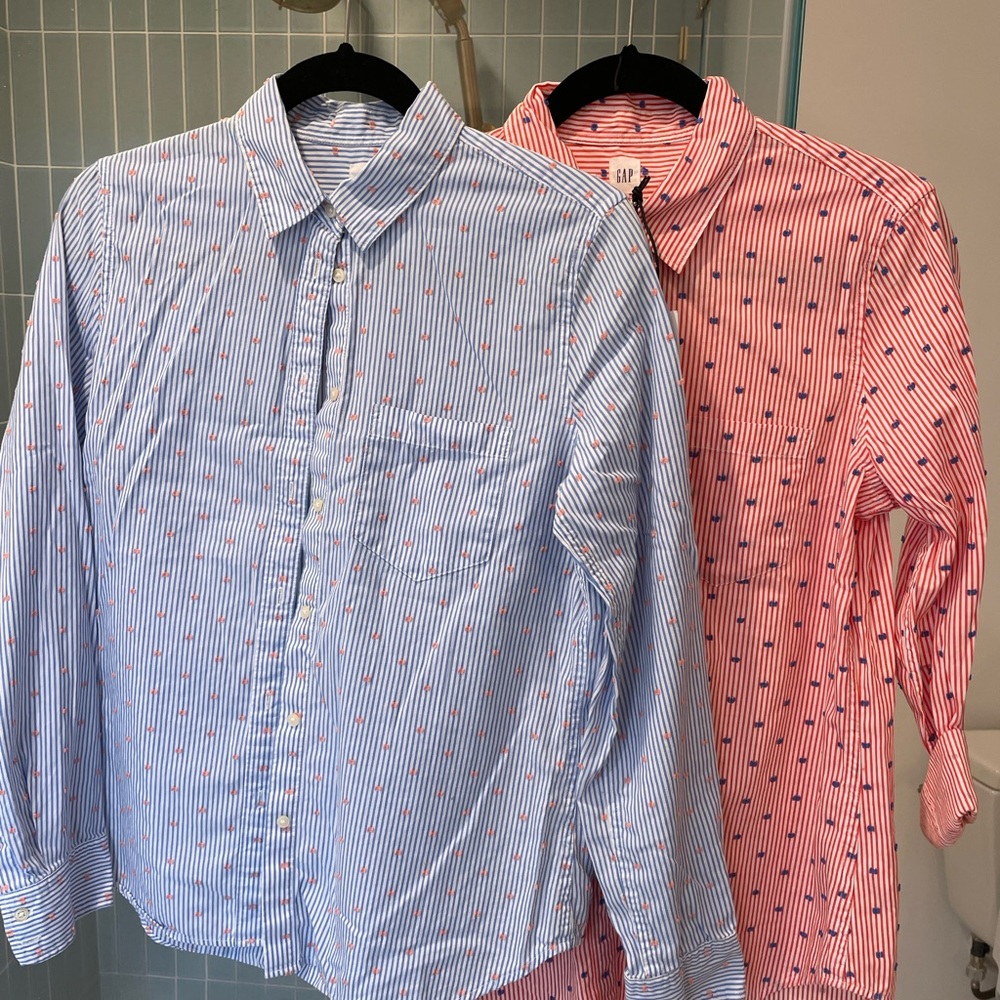 Gap button ups